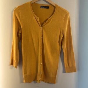 NY & Co Women's Gold Yellow Cardigan Sweater